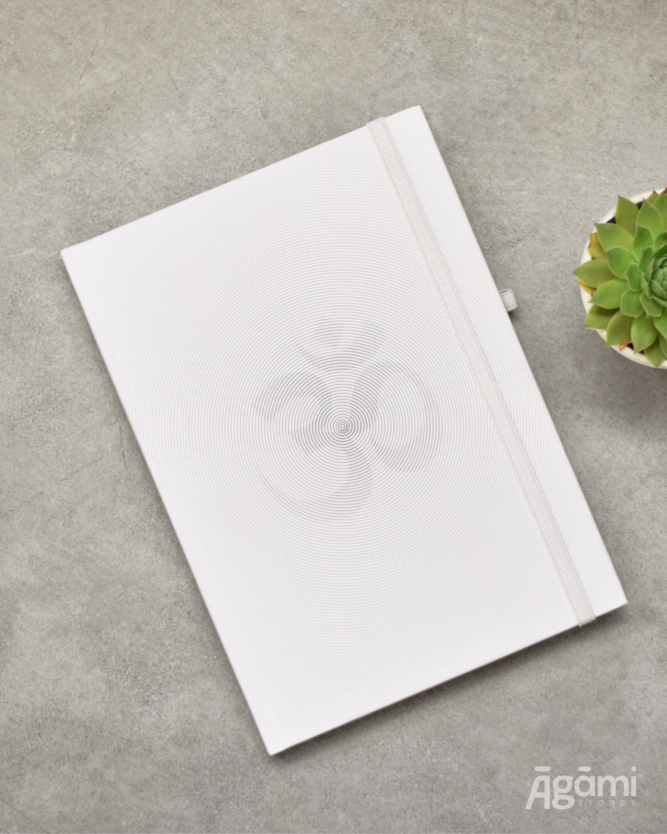 Om Vibes | White - Image 4