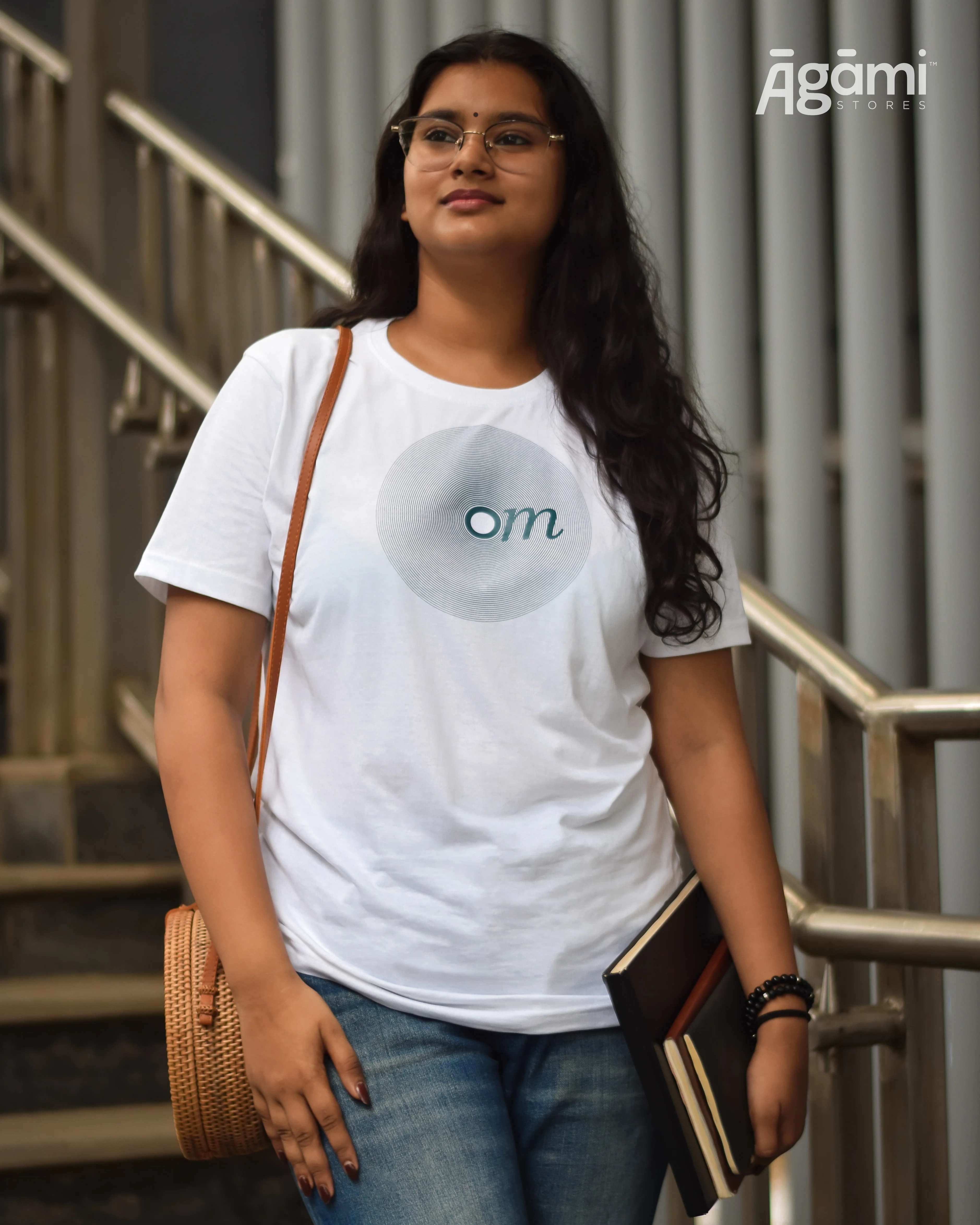 Om Vibes Tshirt - White | Regular Fit - Image 4